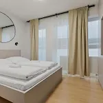 Appartement Lam Cream Old Town Balcony & Ac Bratislava